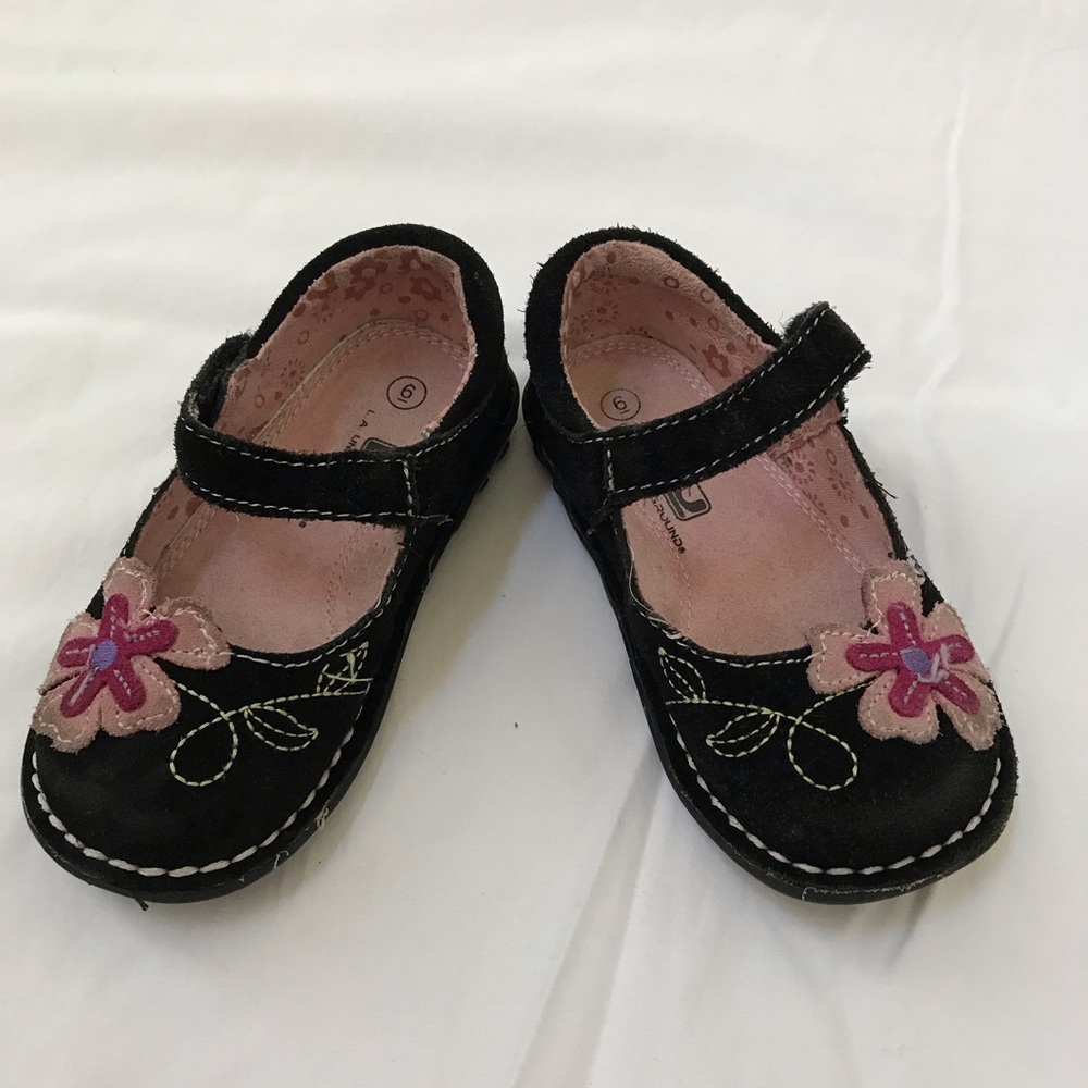 LA underground floral black shoes